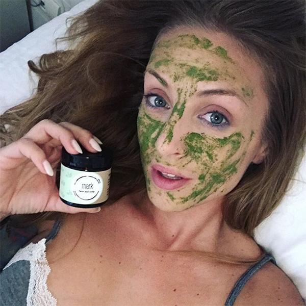 Zázračné účinky prášku ze stromu Neem