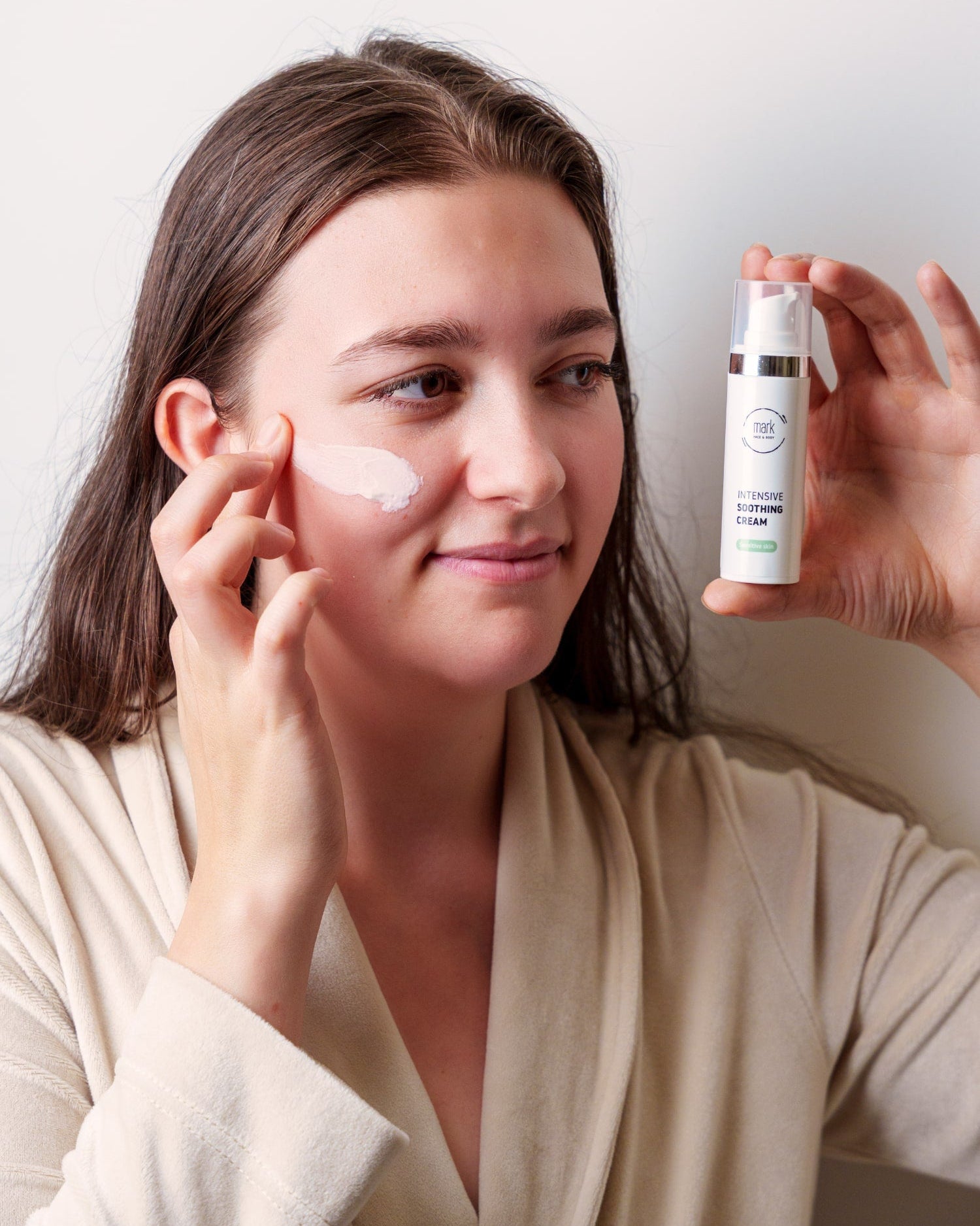 Intenzivní zklidňující krém pro citlivou pleť, ekzém i rosaceu