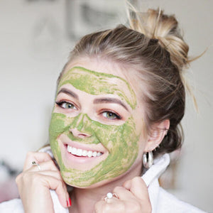 MARK Green Tea Face Mask - ke zmírnění zánětů při akné