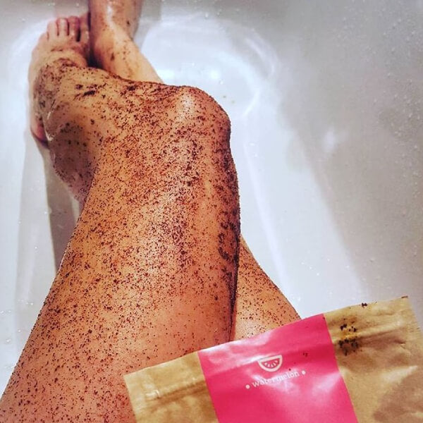 Dárek: MARK coffee scrub Watermelon